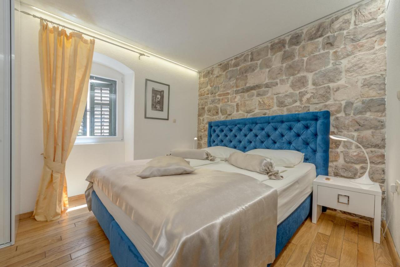Guesthouse Imperator Split Exterior foto